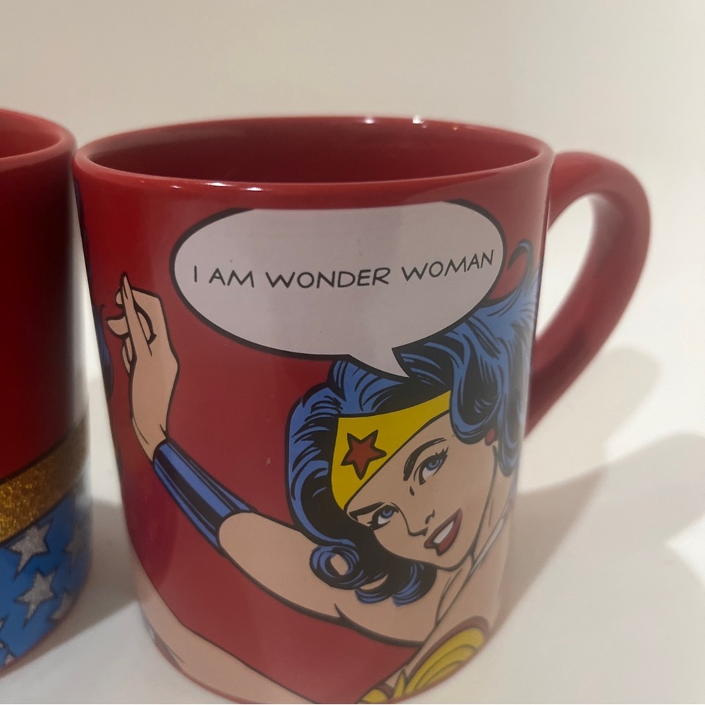 WONDER WOMAN Logo DC COMICS Super Hero Mug Coffee Cup 14oz Lot Of 2 - Picture 4 of 16